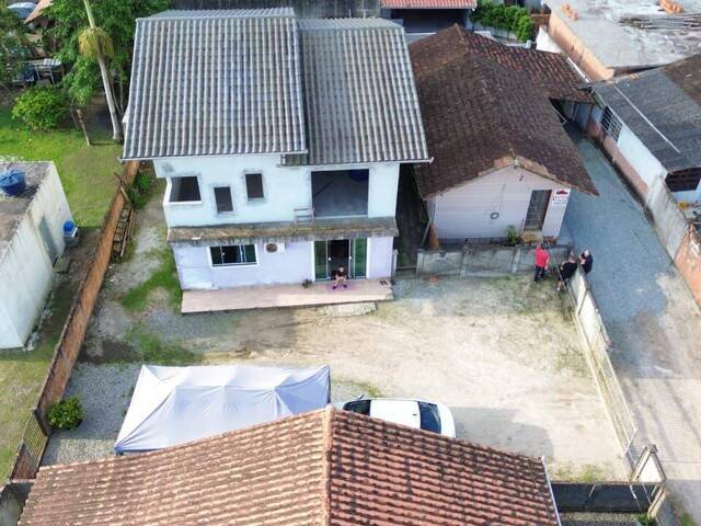 #7 - Sobrado para Venda em Araquari - SC